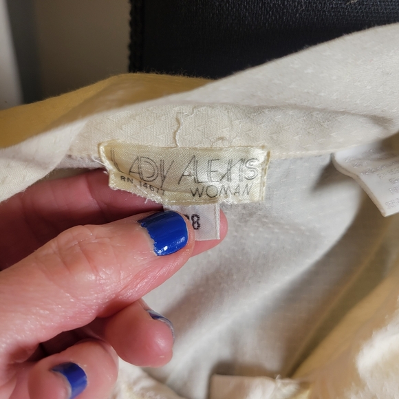 VINTAGE LADY ALEXIS COTTON BLEND VICTORIAN STYLE RUFFLE PUFF SLEEVE BLOUSE - Picture 5 of 10